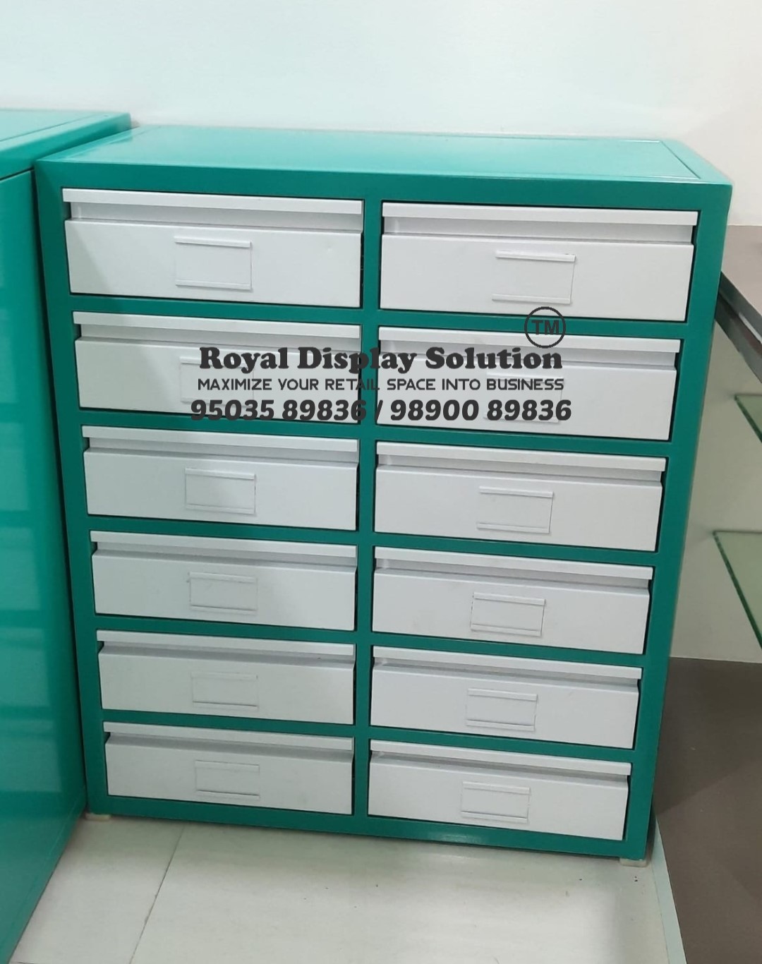 Image of Medical Display Racks